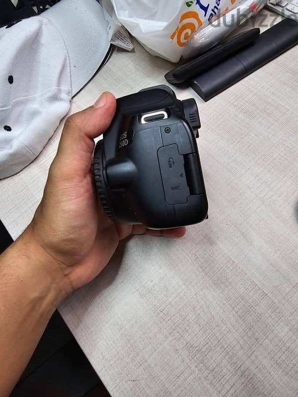 Canon 250D كسر كسر الزيرو استخدام شخصي 7