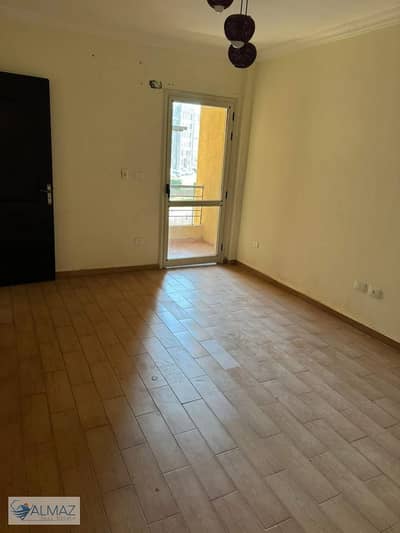 Apartment for rent in Dar Misr Al Qarnful Compound in front of Al Rehab and The Square Compound in the First Settlement