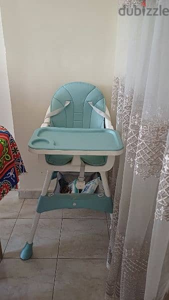 Baby feeding chair/High chair