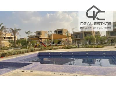 Villa Townhouse corner for sale  4toilet  in palm hills new cairo  with  installment  view on landscape in  the  best location in  5th  settlement