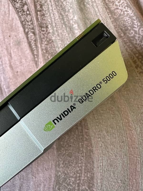 nvidia Quadra 5000 2.5 GB كارت شاشه 1