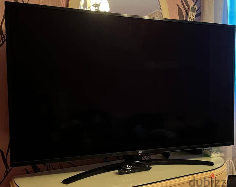 LG TV 55" ThinQ AI 4K ULTRA HD SMART (مستعمل 5 أشهر) 6