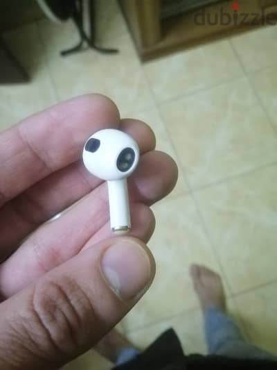 فردة سماعة ابل 3 earbuds apple