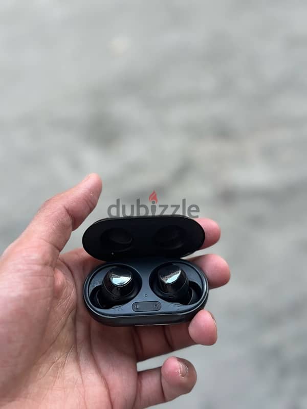 Samsung Galaxy Buds Plus + 4