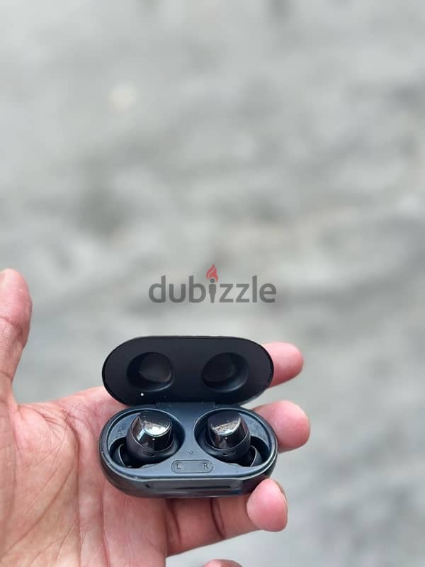 Samsung Galaxy Buds Plus + 5