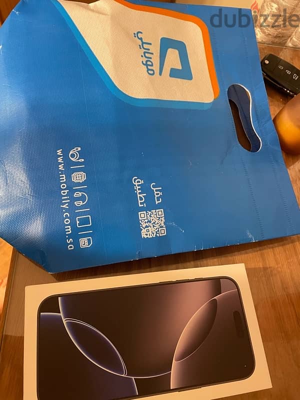 Iphone 16 pro max 256GB sealed خالص الضريبة 0