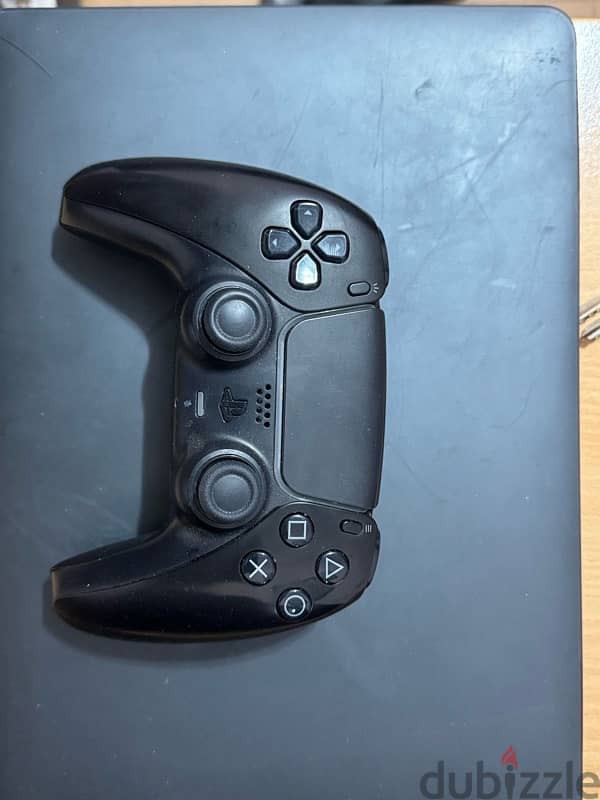 ps5 black controller 1