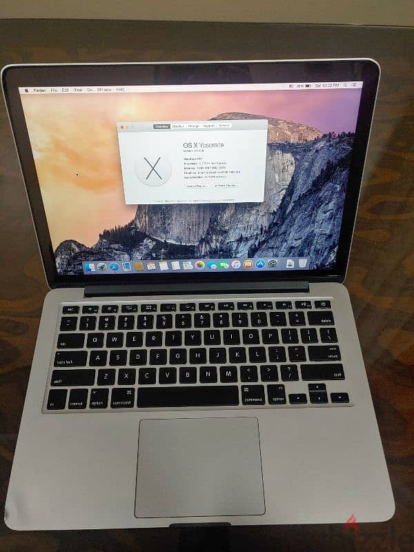 MacBook Pro A1502 0