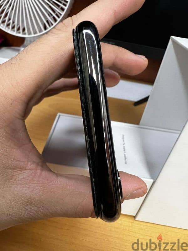 iPhone X 256 giga With it’s box 8