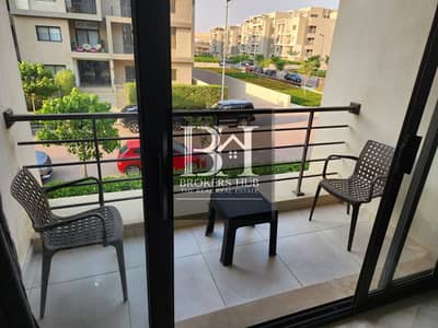 شقة مفروشه للبيع في فيفث سكوير من المراسم التجمع الخامس Apartment fully furnished for sale in Fifth square by almarassem New Cairo