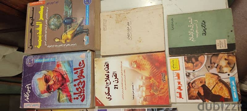 كتب وقصص من النوادر 6