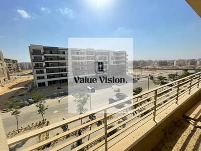 شقة مميزة للبيع 185 متر تسليم فوري + تكملت اقساط في بالم هيلز التجمع الخامس Palm Hills New Cairo