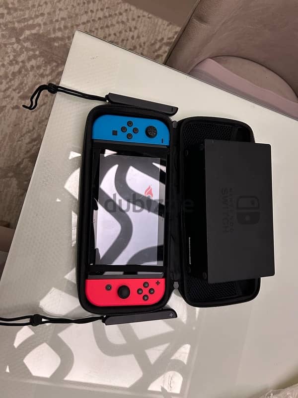 Nintendo Switch V2 (Like New)  // (نينتندو سويتش (مثل الجديد 0