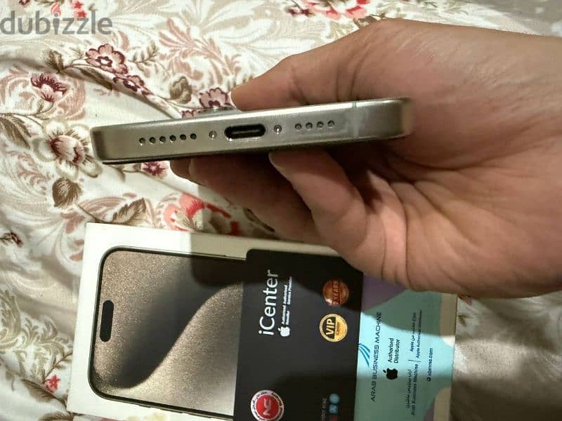 IPhone 15 0ro max titanium 256 2