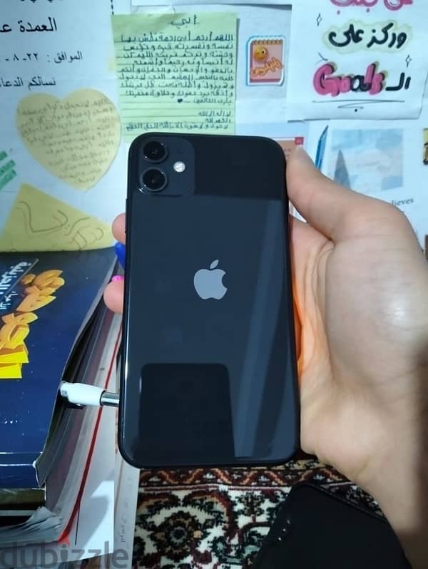 iPhone 11 4