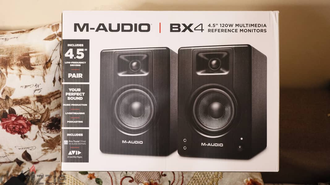 ستوديو مونيتور ام اوديو M-Audio BX4 7