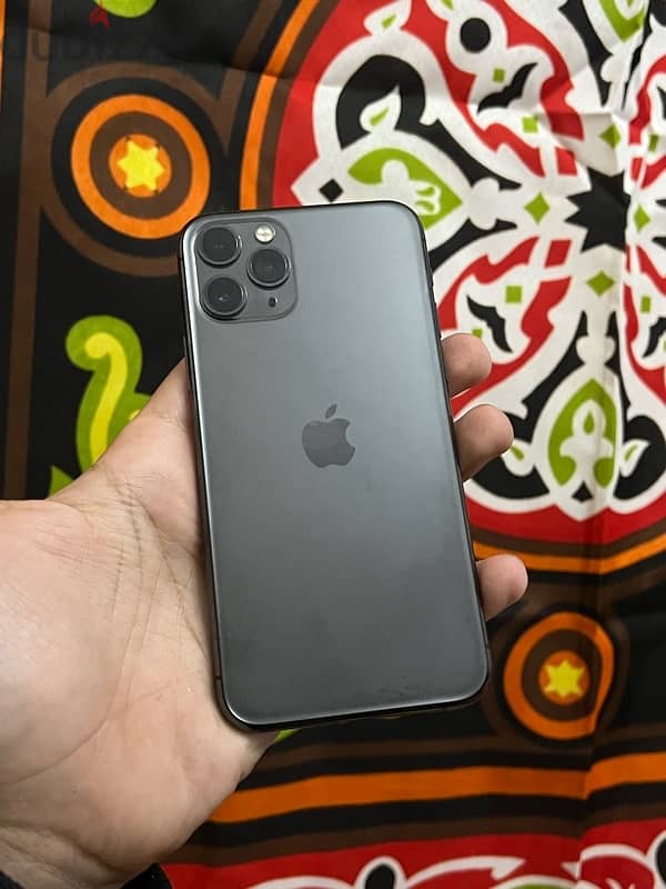 iPhone 11 Pro 0