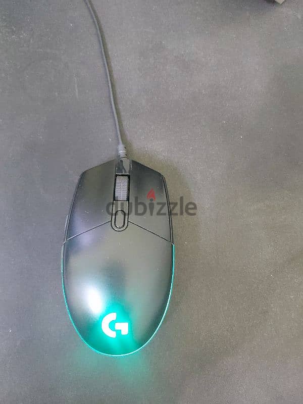 Logitech G PRO wired mouse (Hero 25k sensor). 3