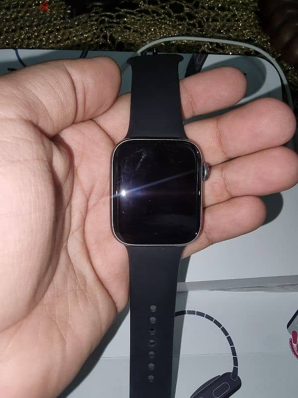 Apple watch series 5 مستعمله استعمال جيد 3