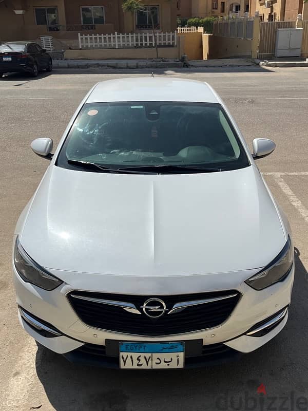 Opel Insignia 2019 0