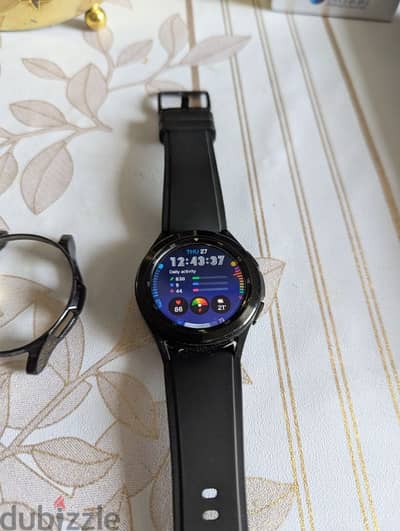 Samsung galaxy watch 4 classic 42mm excellent condition