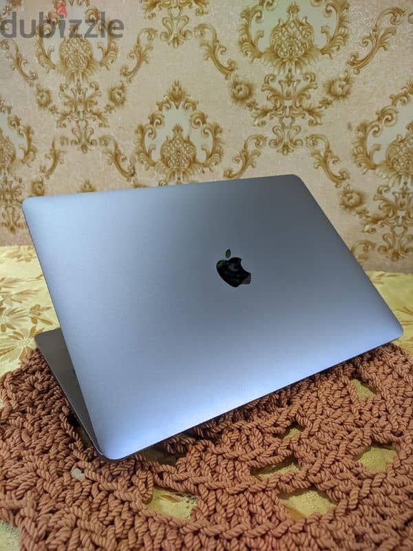 MacBook pro 2017 0