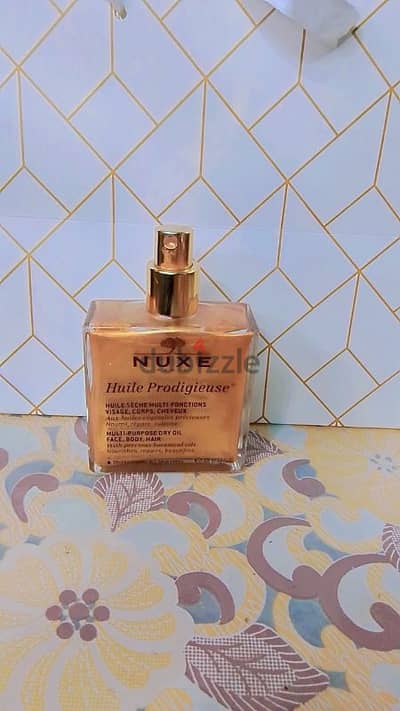 Nuxe Huile Prodigieuse أو زيت جاف متعدد الأغراض 100 مل