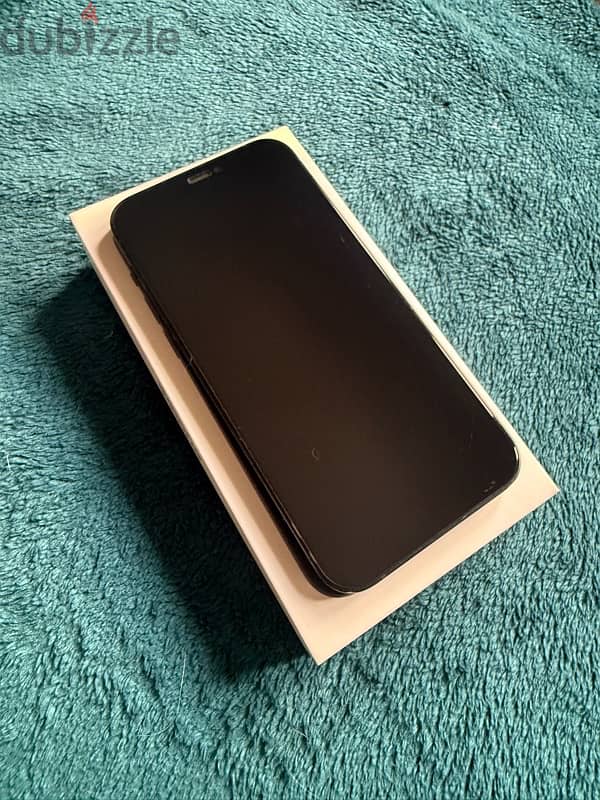 iphone 12 black very good condition 1