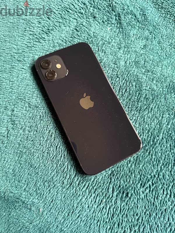 iphone 12 black very good condition 2