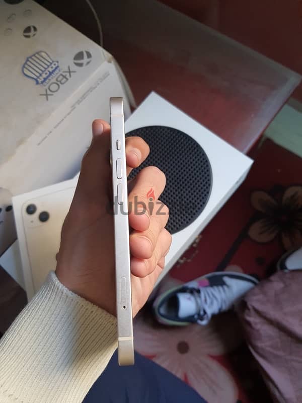 iphone 13 white 4