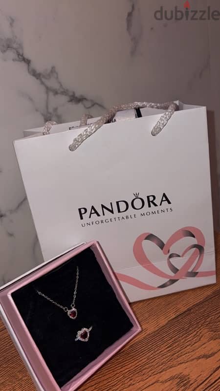 pandora rind and necklace 1