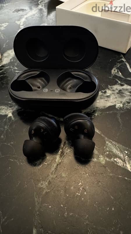 samsung galaxy buds AKG 3