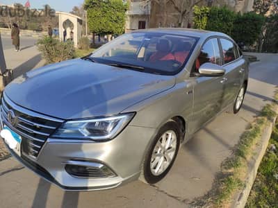 MG 5 model2022 for rental