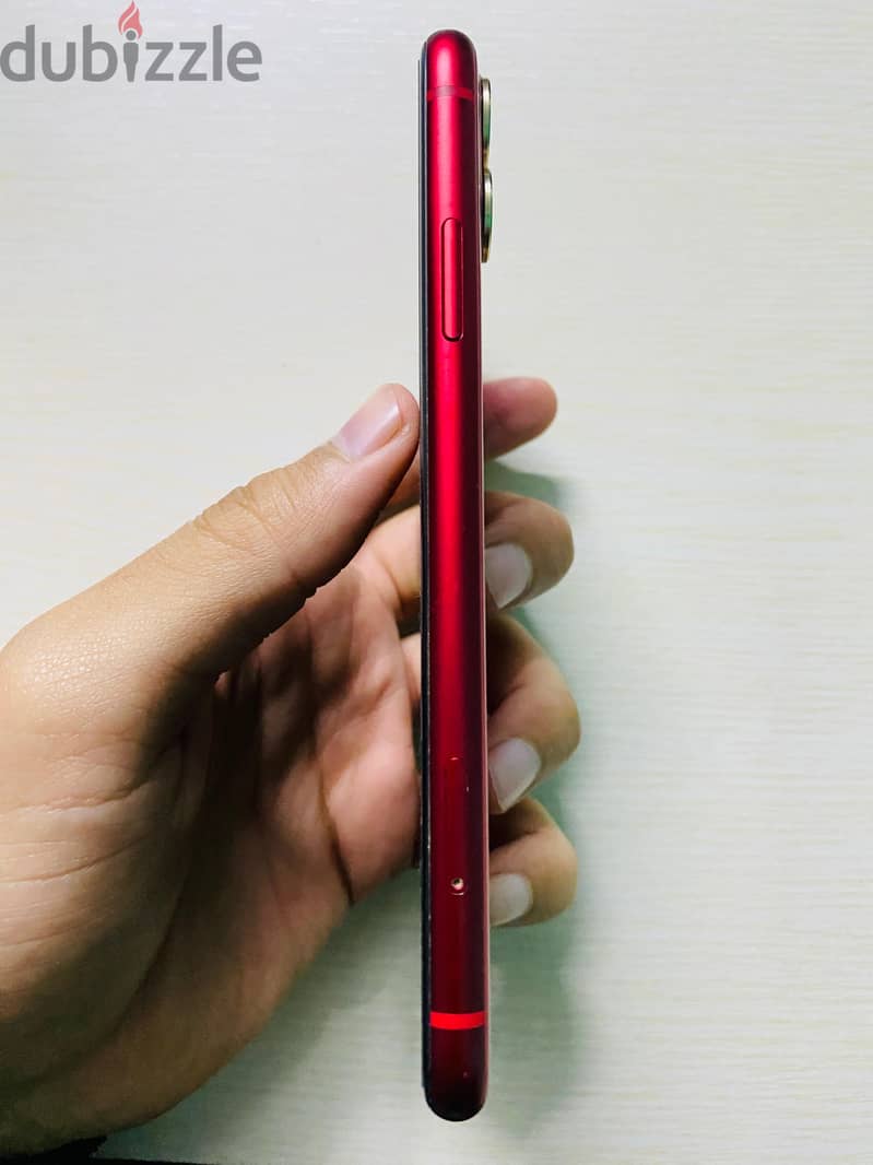 Iphone 11 128GB Red 5