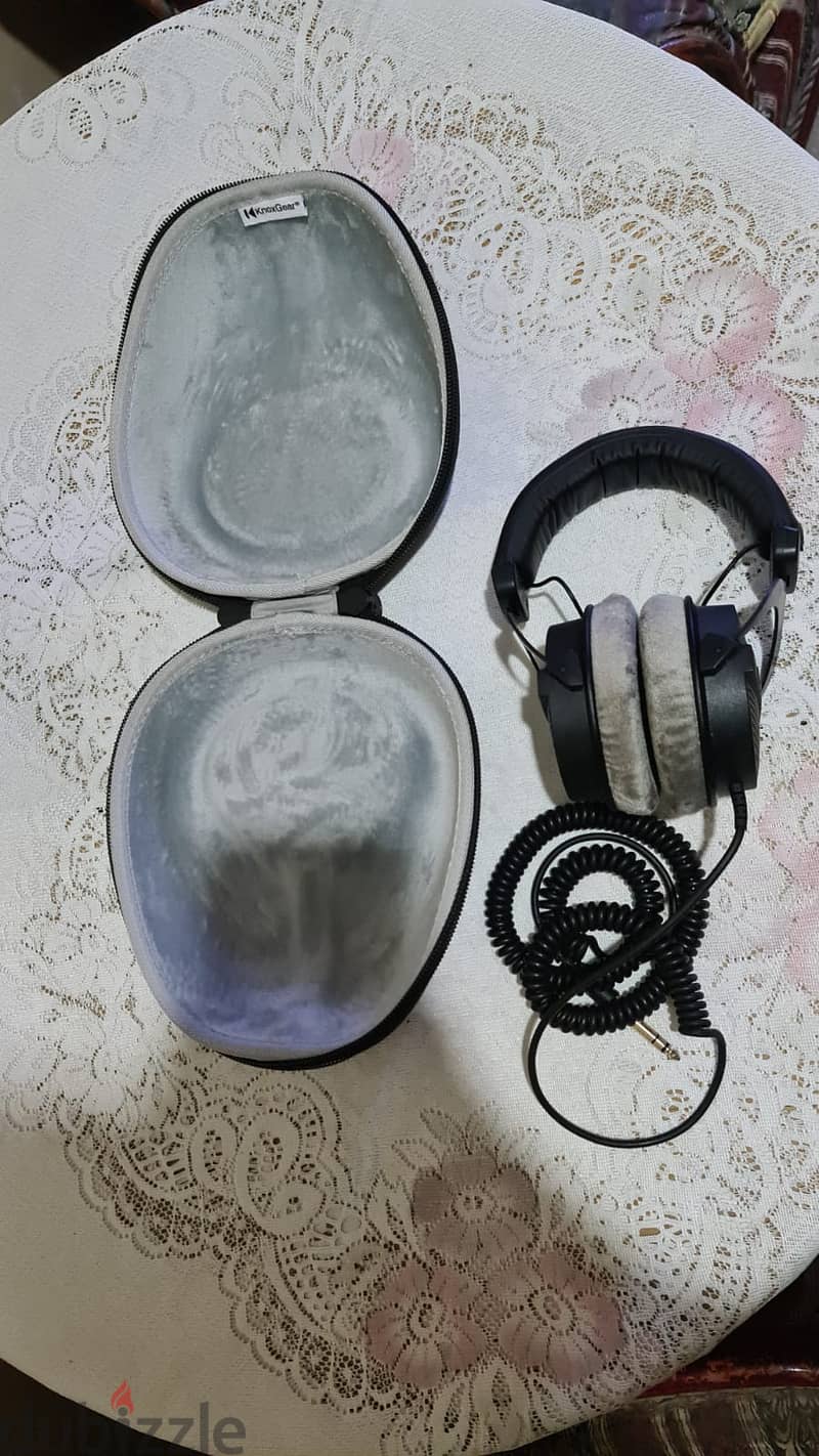 Beyerdynamic DT 990 Pro 250 Ohm 1