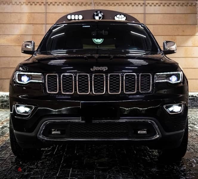 Jeep Grand Cherokee 2018 25000 killo 0