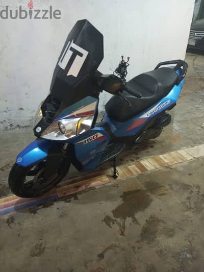 Scooter Benelli Caffenero Sport 150CC 2019