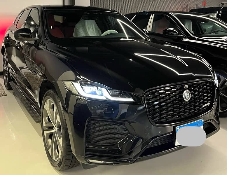 Jaguar F-Pace 2024 0