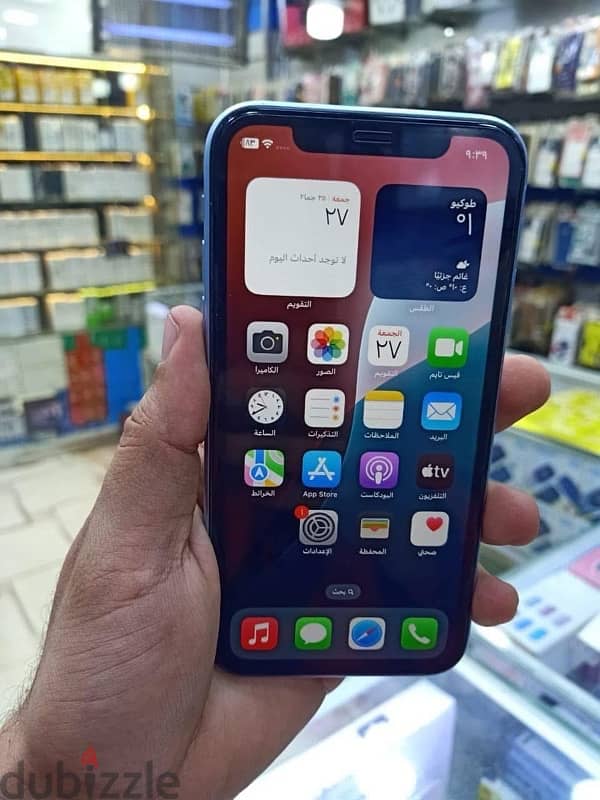 ايفون xr زيرو مش مغير اي حاجه ولا اتحط فيه مفك  64 بطاريه 84 2