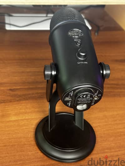 !Blue Yeti USB Microphone - Black, Great Condition