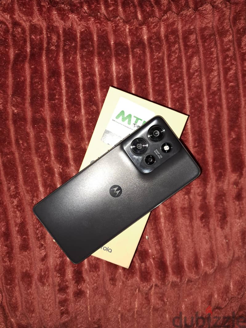 للبدل بسامسونج عالى   Moto G75 1