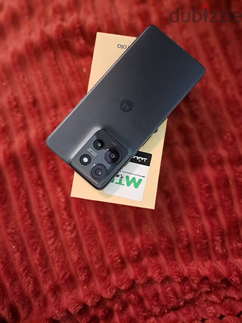 للبدل بسامسونج عالى   Moto G75 2