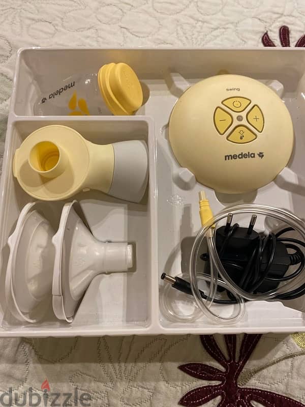 Medela swing flex breast pump perfect condition 0