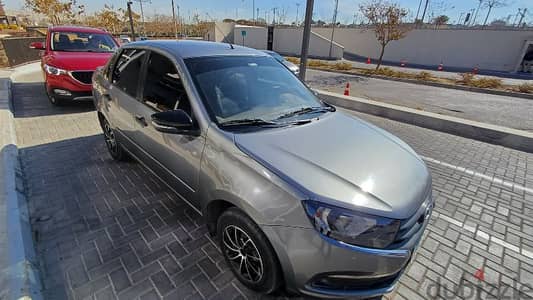 Lada Granta 2021 للبيع لاده جرنتا اوتوماتيك فابريكا عدد ٣٣١٠٠ كم