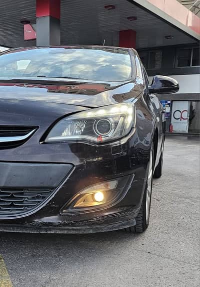 Opel Astra 2016