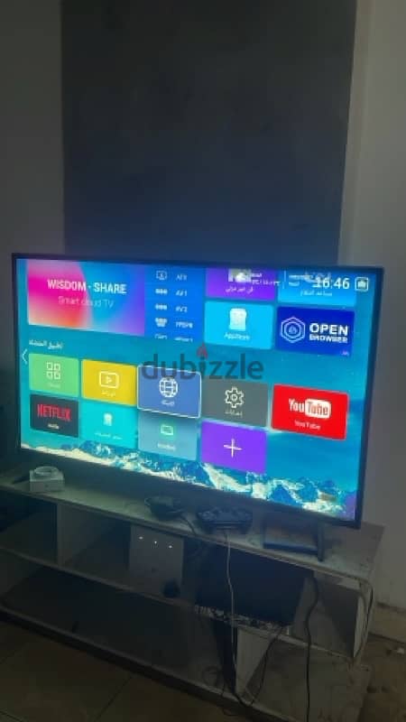 شاشة 55 سمارت samsung crystal UHD 12