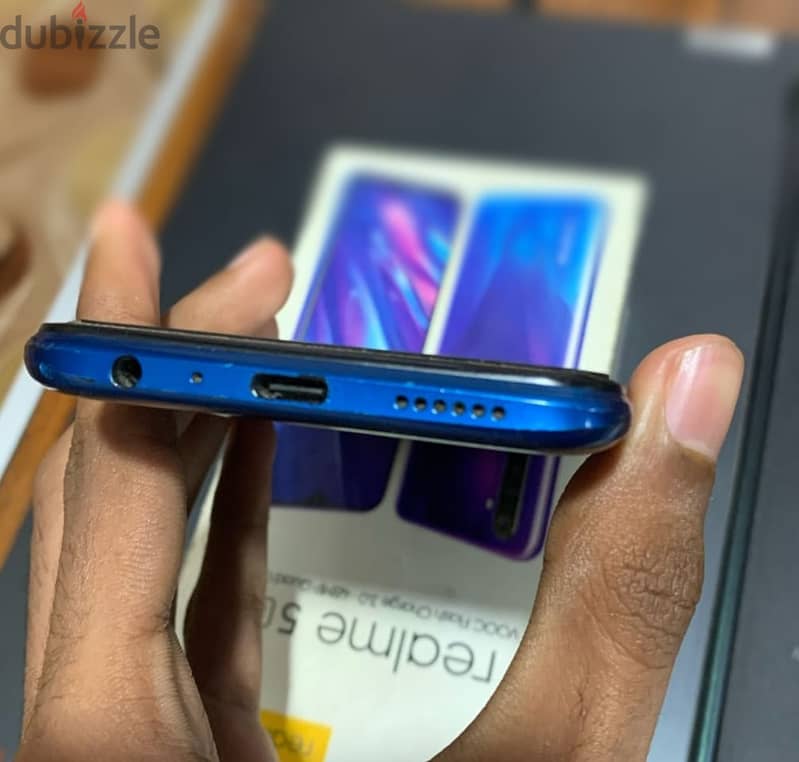 ريلمى 5 برو مساحه 128 / 8 رام realme 5 pro 2