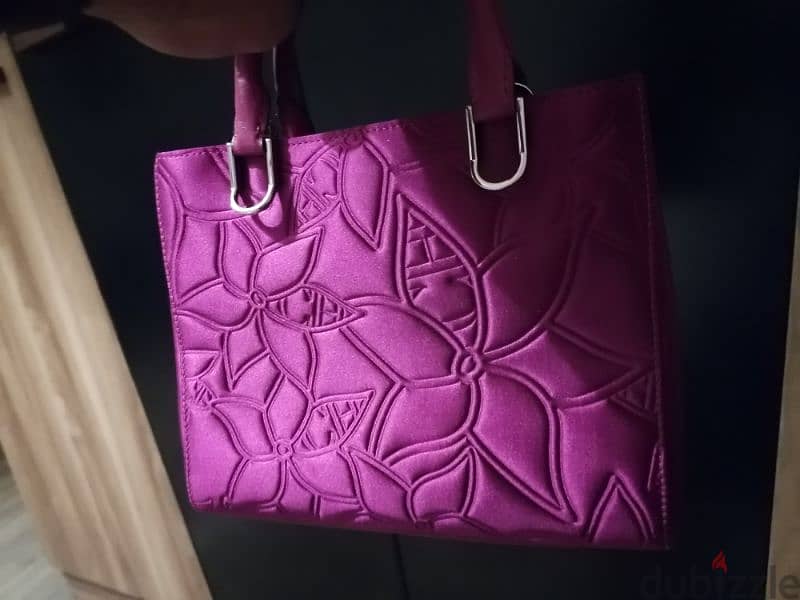 Carolina Herrera Tote Bag 0