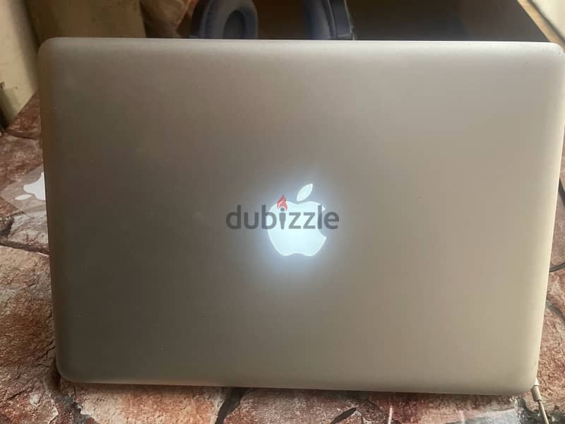 apple macbook pro 2012 500gb ssd محتاج بطاريه 1