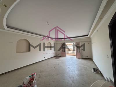 Apartment for rent, 3 rooms, super luxurious finishing, in the Second District, Fifth Settlement, New Cairo